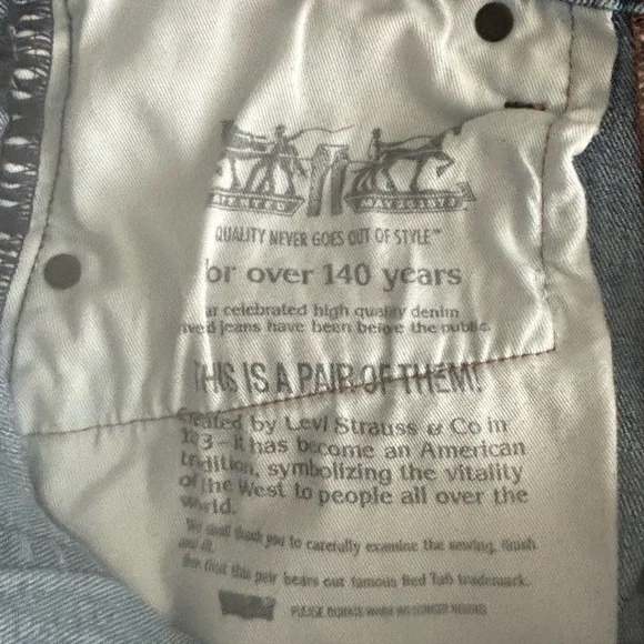 VINTAGE LEVI’S 505 DISTRESSED PAINT SPLATTER ONE OF A KIND 28 X 28 MIDRISE JEAN - Picture 10 of 15